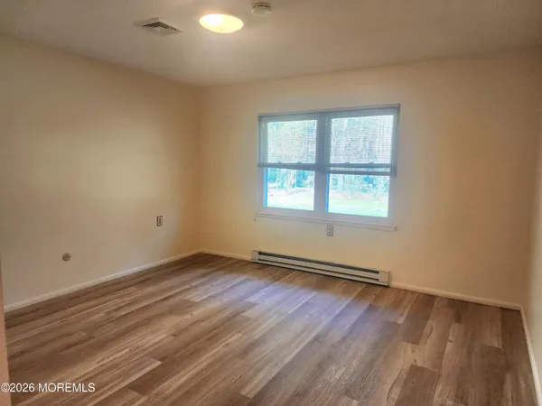 $2,395 | 341 B Canterbury Court, Lakewood, NJ 08701