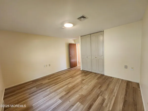 $2,395 | 341 B Canterbury Court, Lakewood, NJ 08701