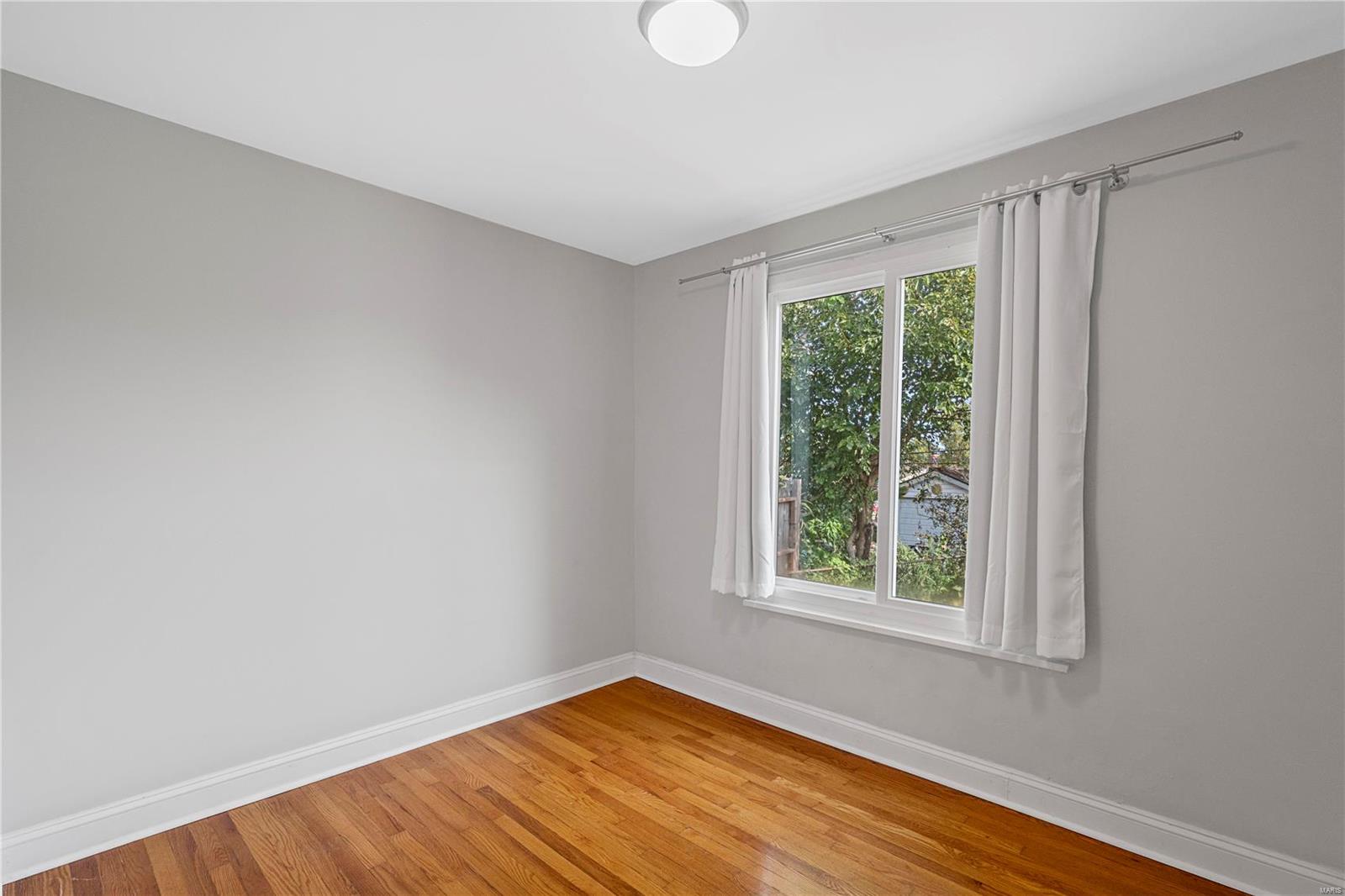 119 Shetland Drive St. Louis, MO 63125 - Photo 14 of 17