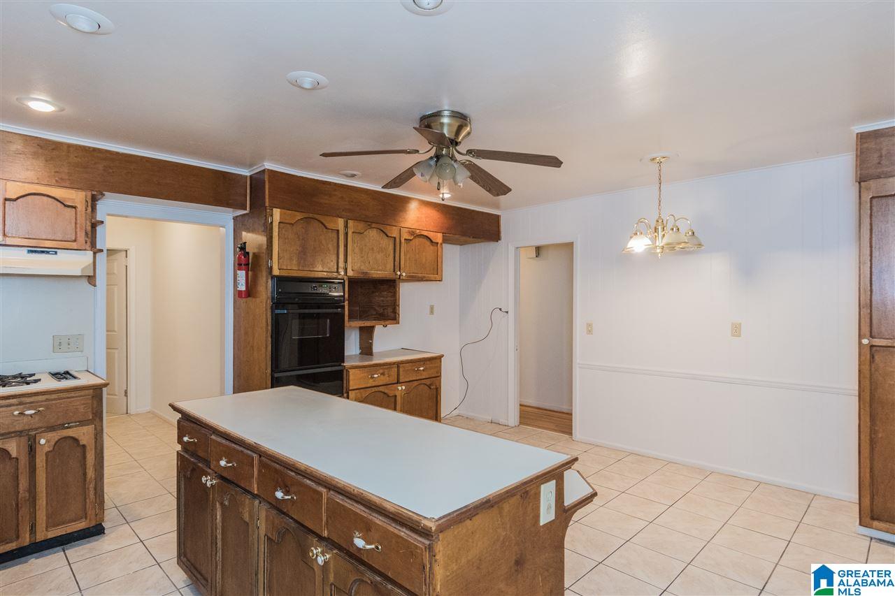 2104 16th Street Southwest Birmingham, AL 35211 - Photo 13 of 41
