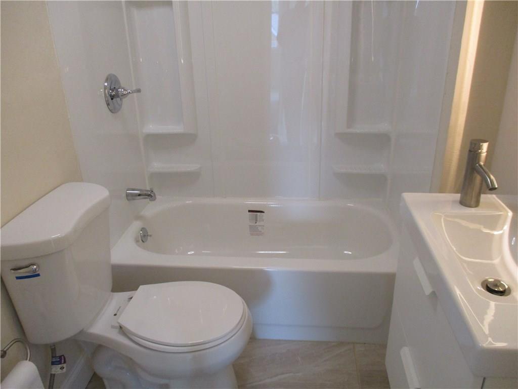 820 Heber Street Baden, PA 15005 - Photo 11 of 22