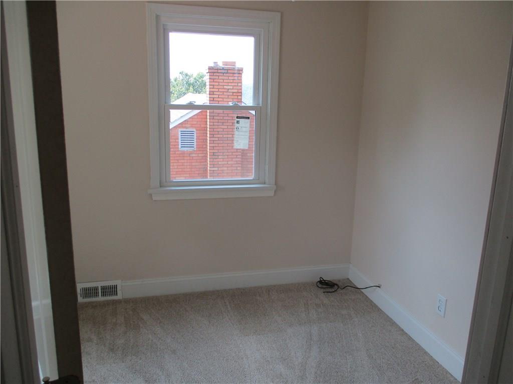 820 Heber Street Baden, PA 15005 - Photo 13 of 22