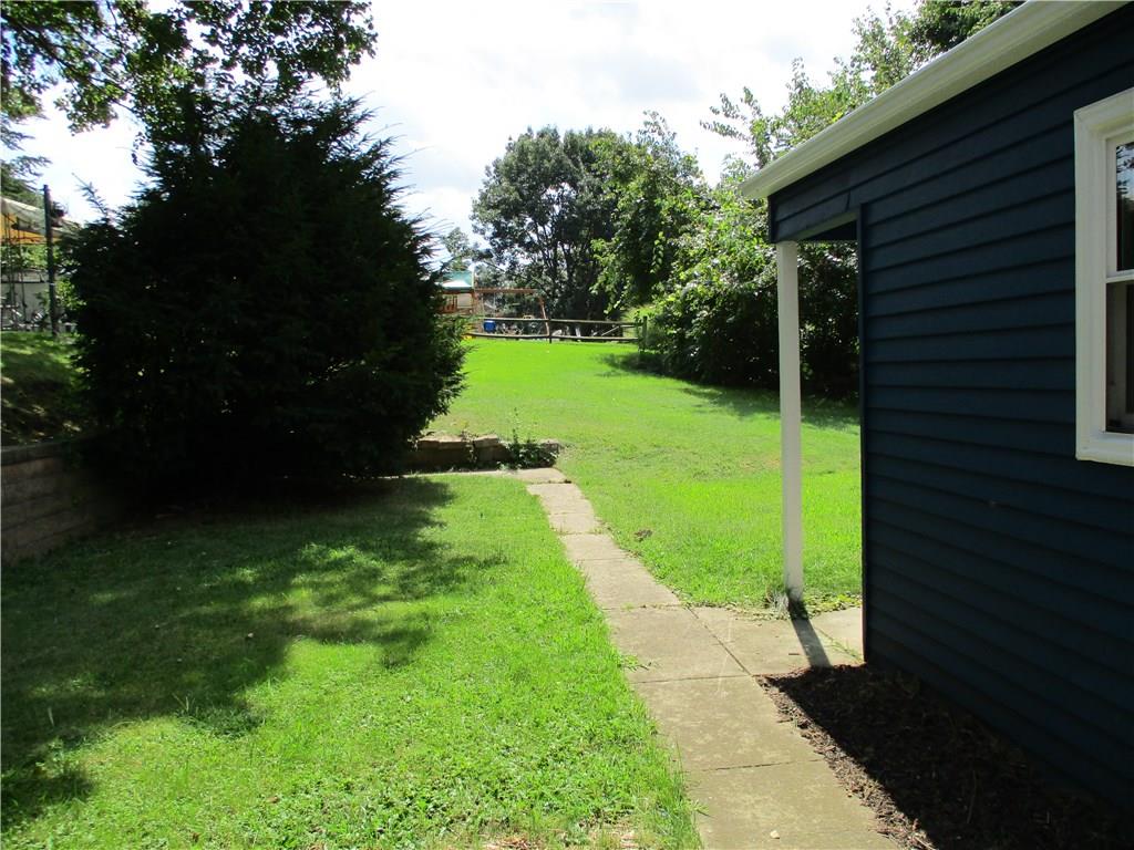 820 Heber Street Baden, PA 15005 - Photo 18 of 22