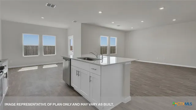 $349,990 | 109 Morning Side Grove, San Marcos, TX 78666