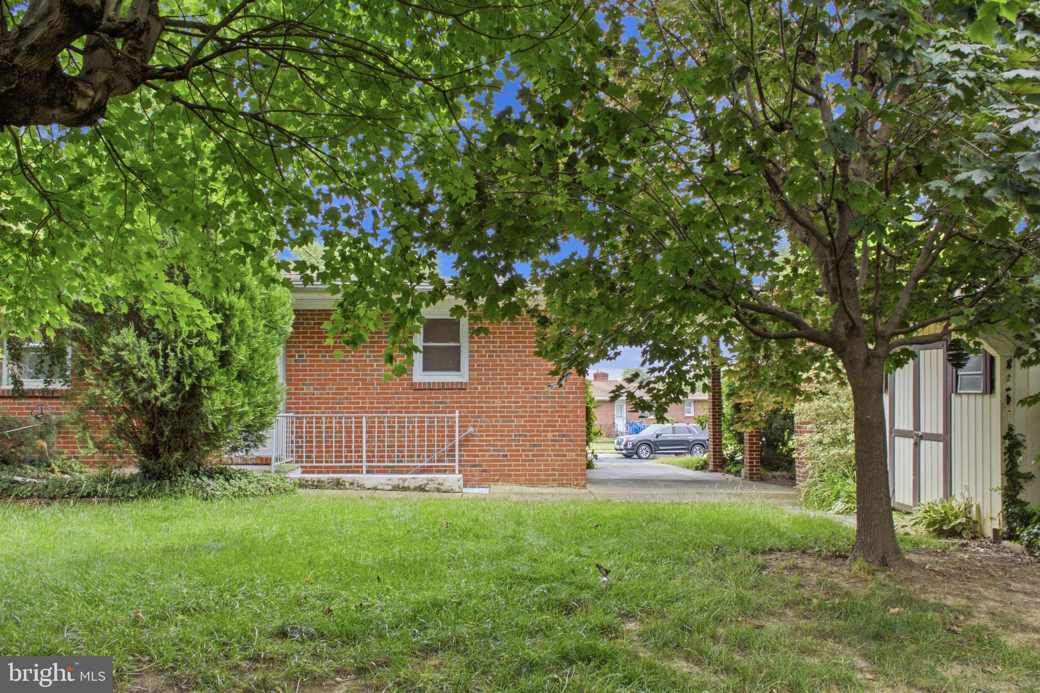 8302 Berkfield Road Baltimore, MD 21237 - Photo 46 of 47