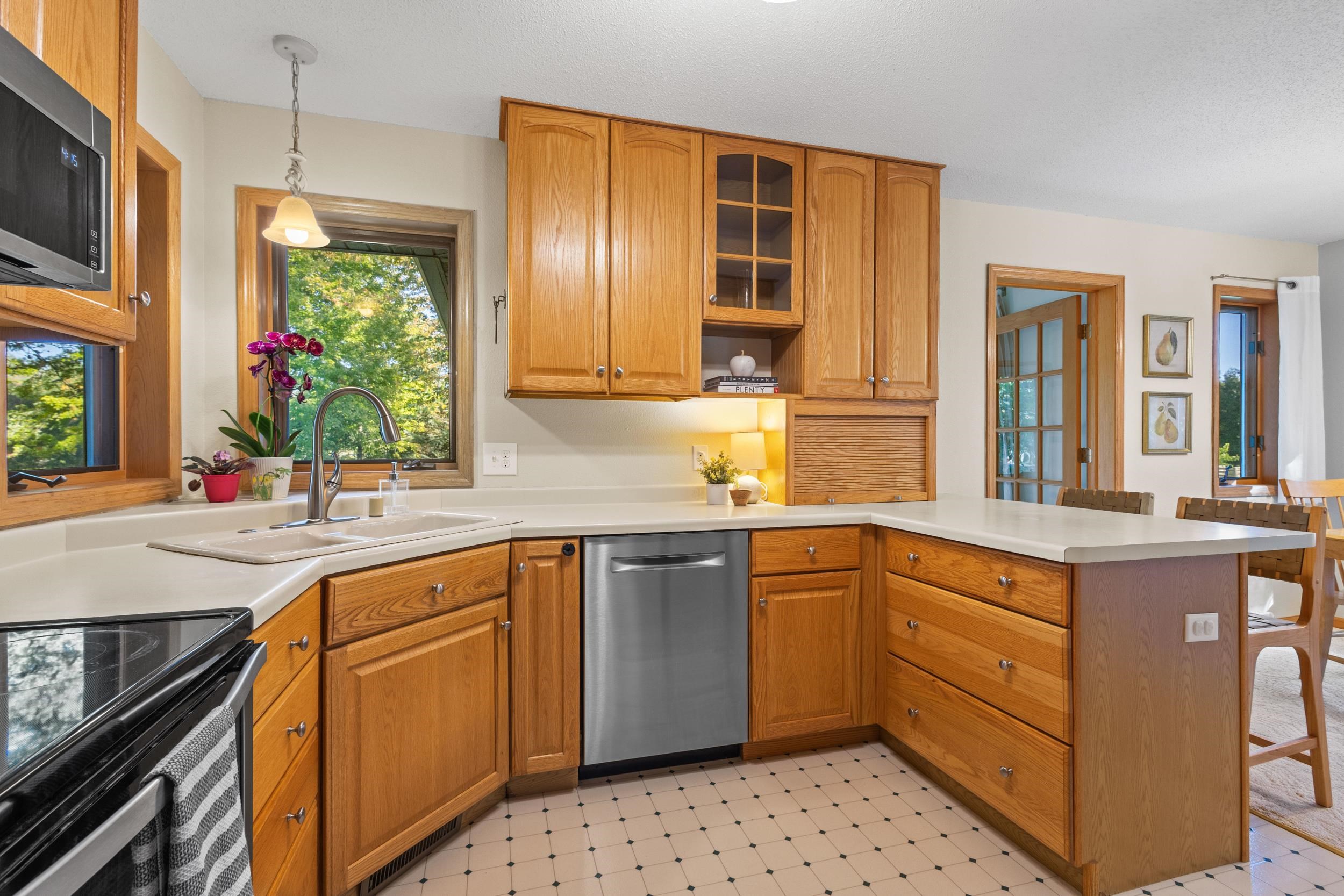 W3291 Schaefer Road Belleville, WI 53508 - Photo 14 of 52 Gallery Image 14