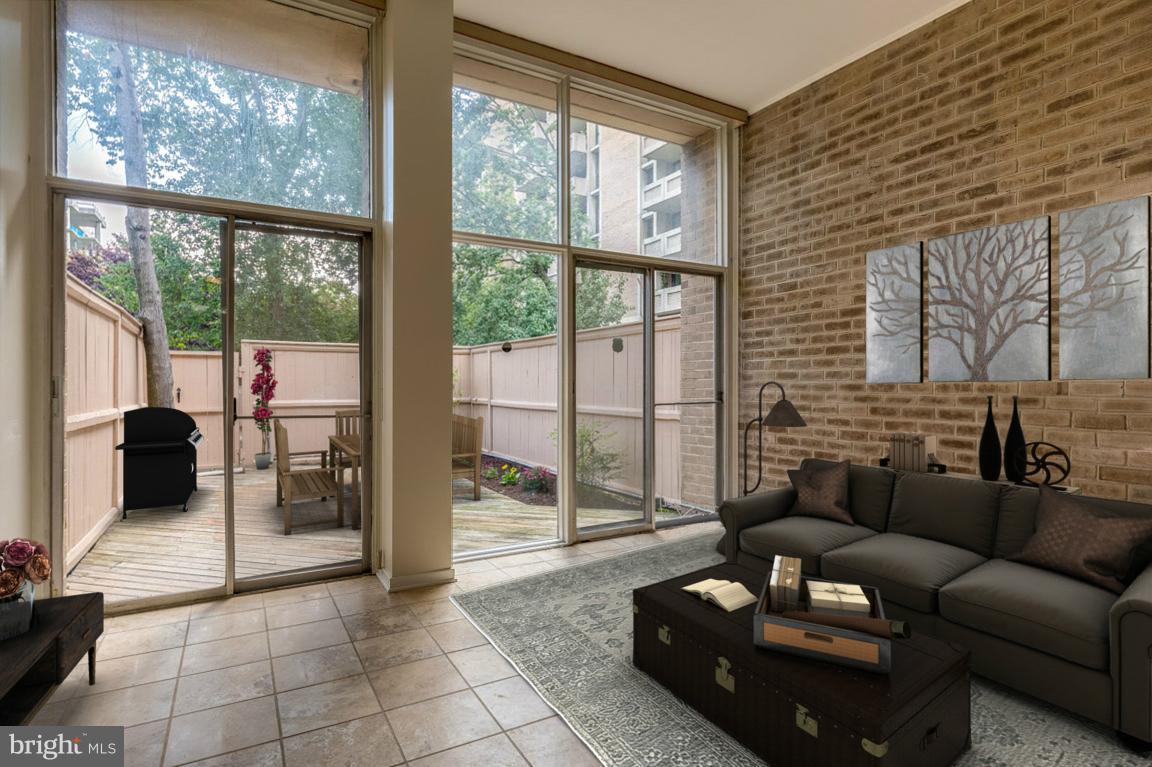 292 M Street Southwest, Unit 292 Washington, DC 20024 - Photo 1 of 29 Living Room w/ high ceilings and lots of light