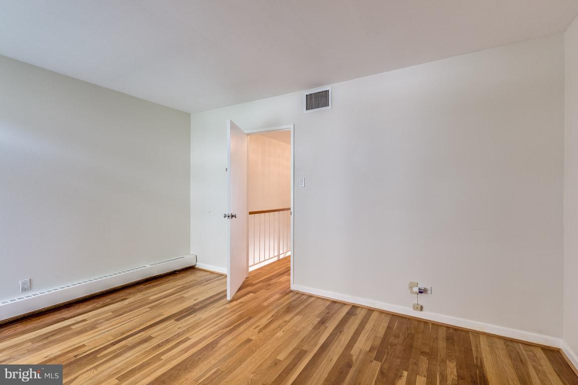 292 M Street Southwest, Unit 292 Washington, DC 20024 - Photo 19 of 29 Second bedroom faces front of the house
