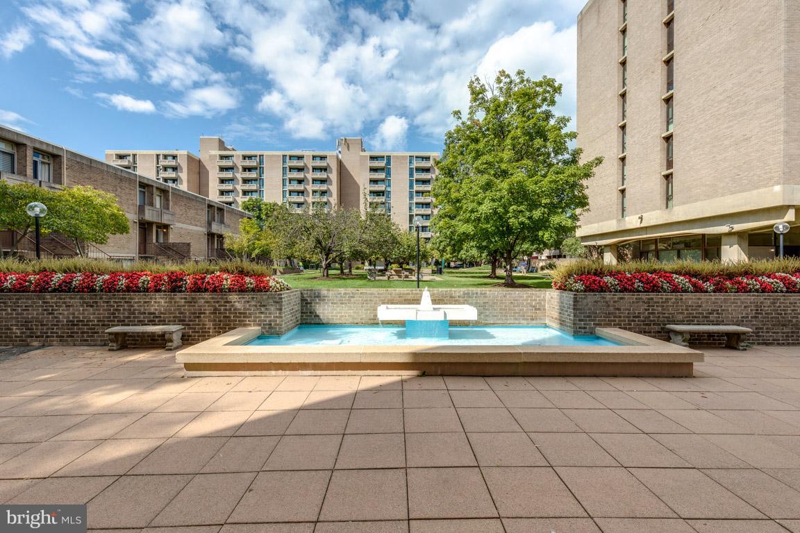 292 M Street Southwest, Unit 292 Washington, DC 20024 - Photo 29 of 29 Park like setting outside your gate