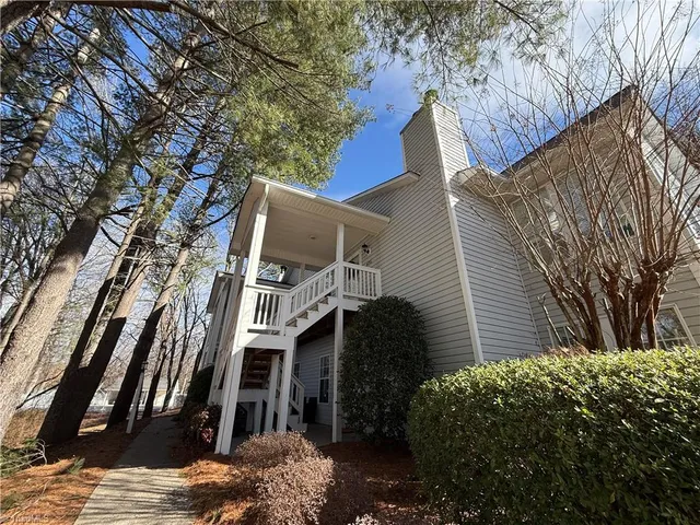 $1,350 | 671 Balfour Road, Winston-Salem, NC 27104