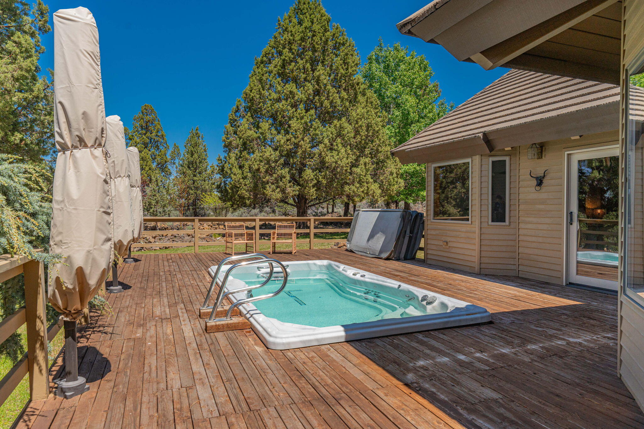64236 Crosswinds Road Bend, OR 97703 - Photo 15 of 45 14