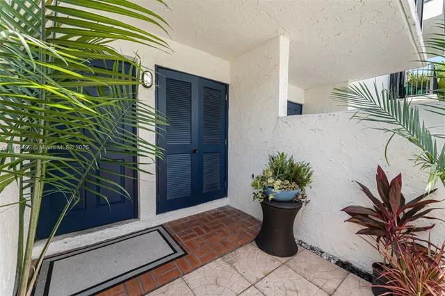 $635,000 | 3218 West Trade Avenue, Unit III3, Miami, FL 33133