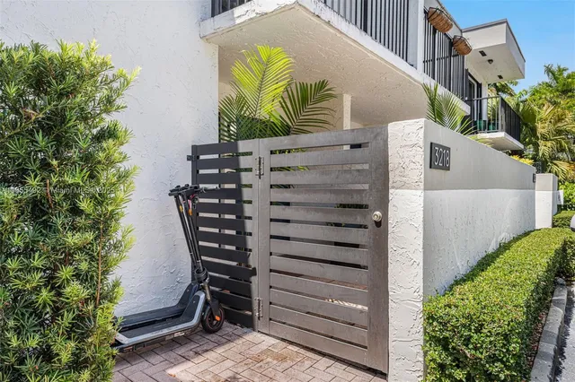 $635,000 | 3218 West Trade Avenue, Unit III3, Miami, FL 33133