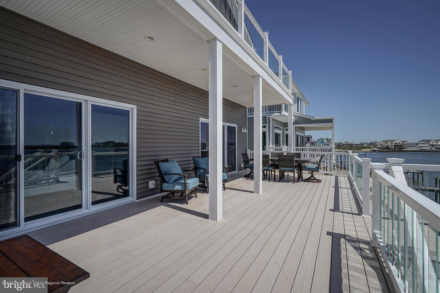 55 Parker Road Tuckerton, NJ 08087 - Photo 8 of 48 49DCB3F9-E57E-48EA-948B-3E5824AC18B7