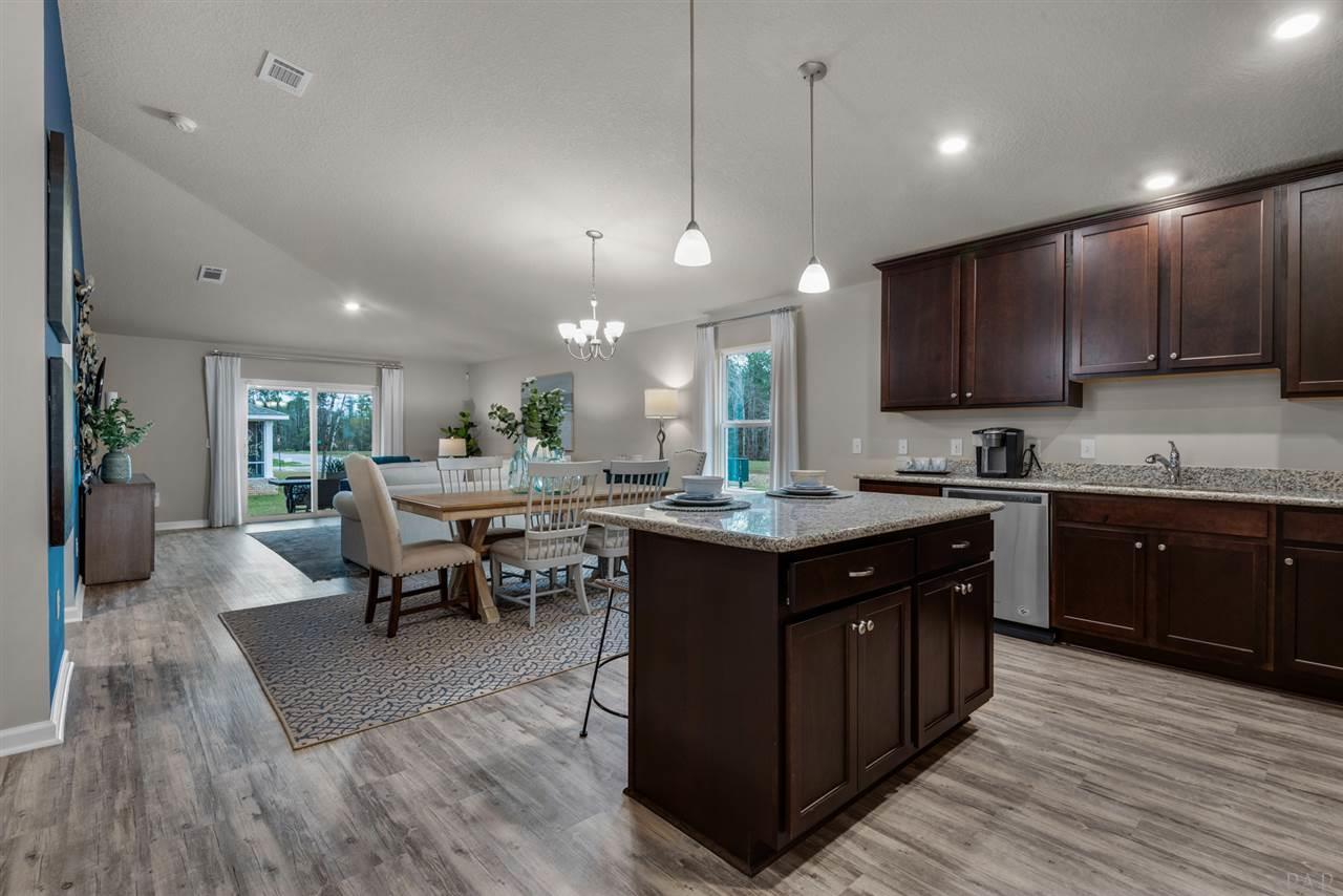 8966 Skip Stone Road Milton, FL 32583 - Photo 3 of 29 Gallery Image 3
