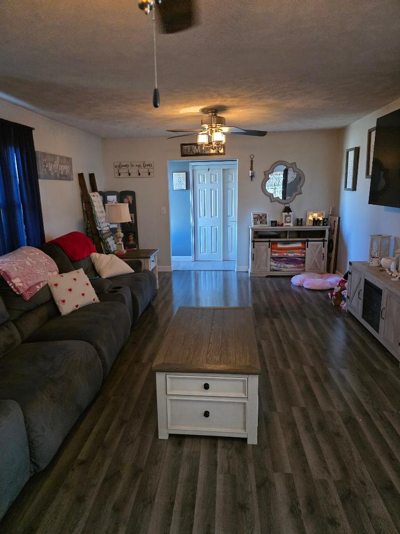 600 West Ford Street Energy, IL 62933 - Photo 32 of 36