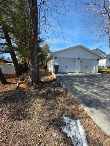 $310,000 | 600 West Ford Street, Energy, IL 62933