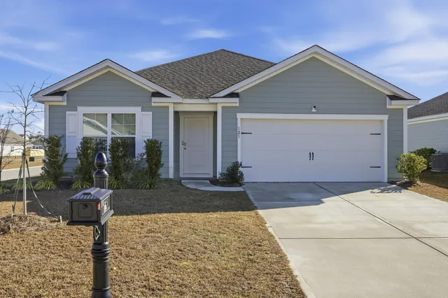 $295,000 | 121 Congaree Court, Santee, SC 29142