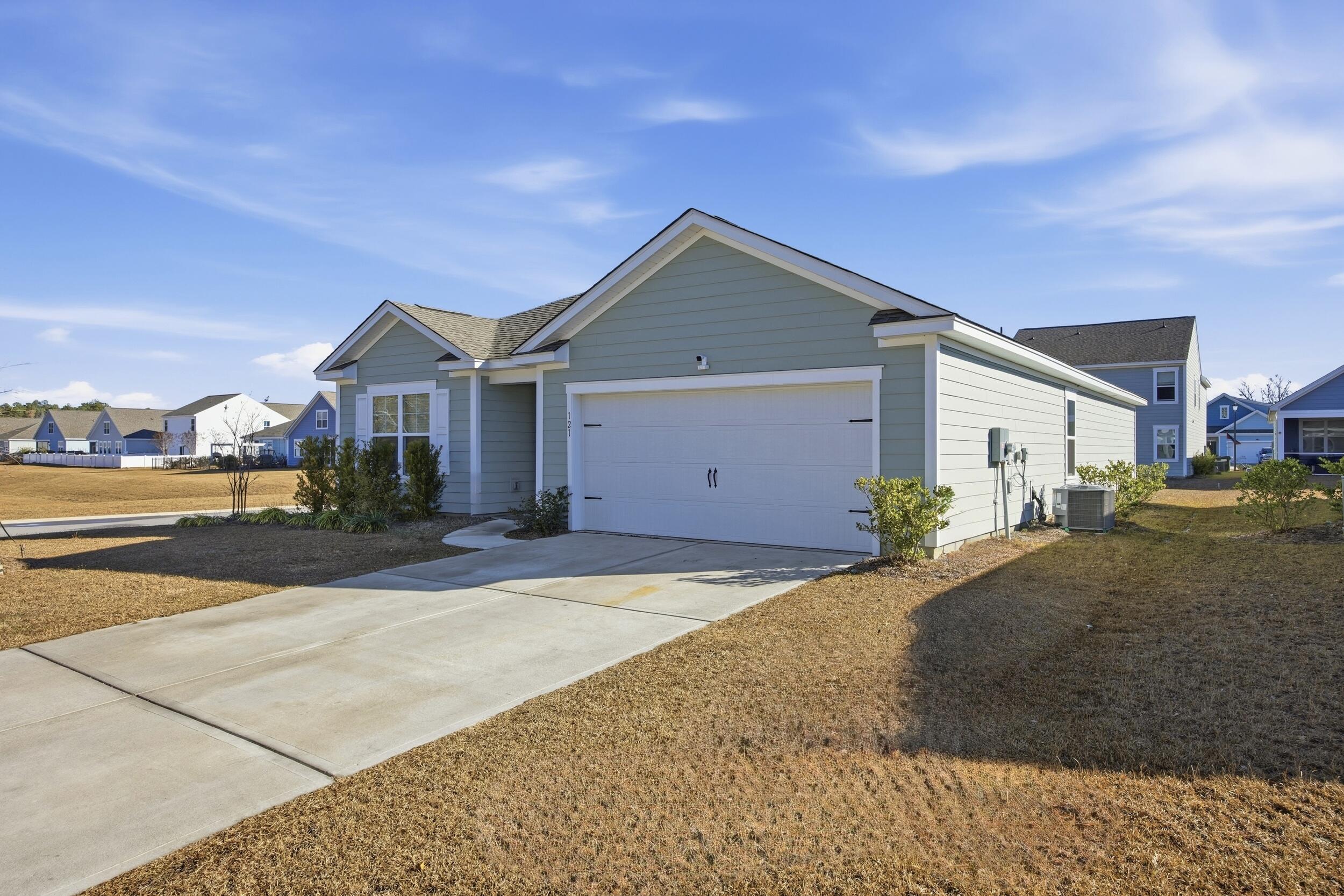 121 Congaree Court Santee, SC 29142 - Photo 2 of 25 IMG_6849