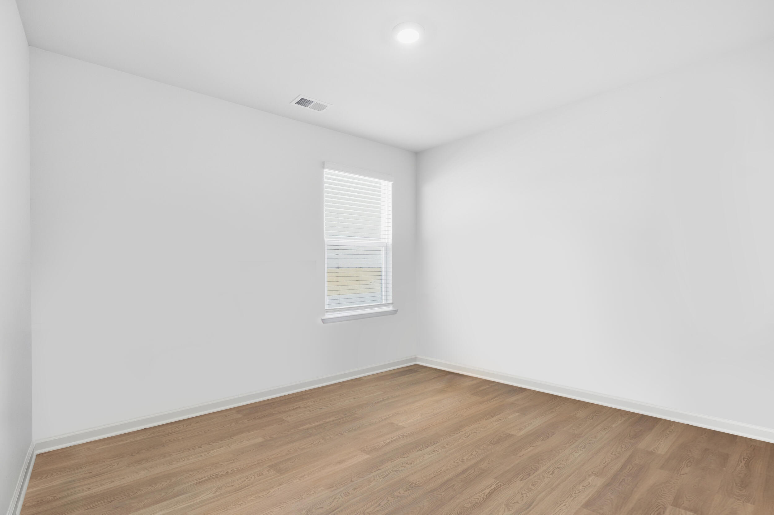 121 Congaree Court Santee, SC 29142 - Photo 8 of 25 IMG_6838