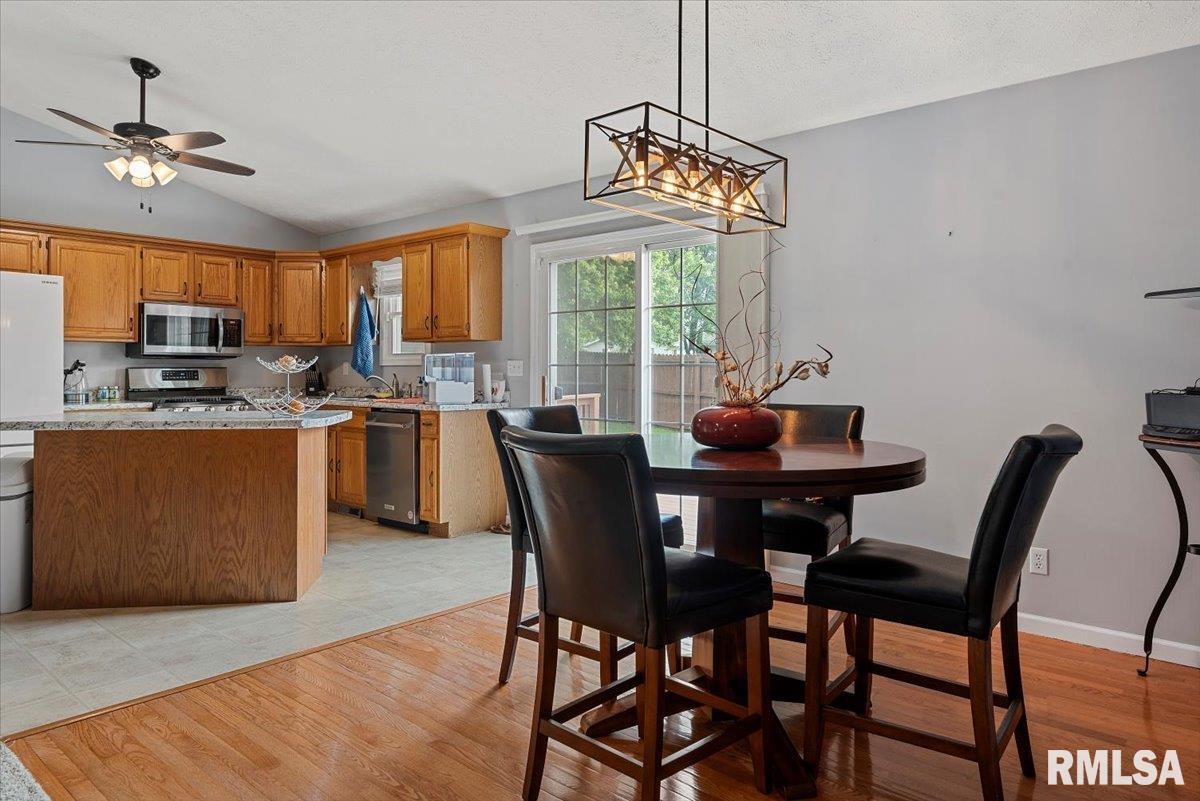 3100 Angelo Street Springfield, IL 62707 - Photo 9 of 28