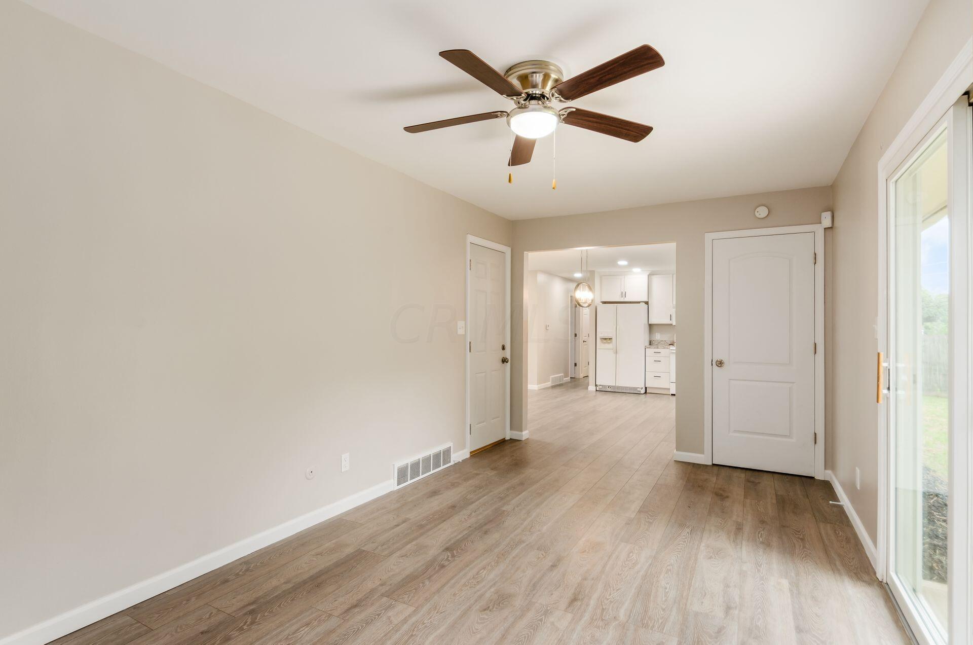 6107 Endicott Road Columbus, OH 43229 - Photo 16 of 36 Gallery Image 16
