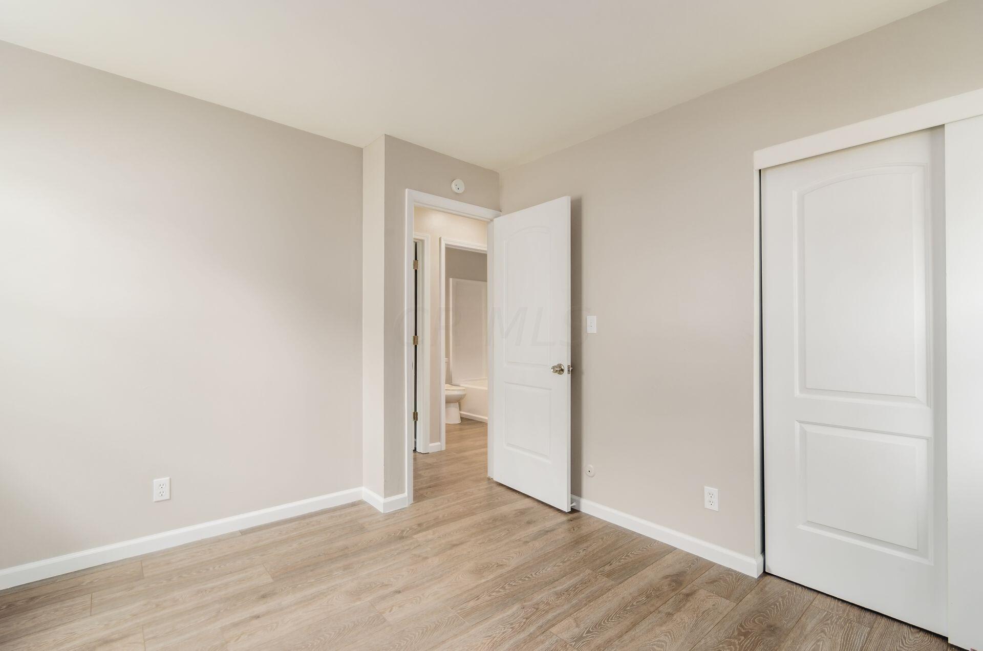 6107 Endicott Road Columbus, OH 43229 - Photo 23 of 36 Gallery Image 23
