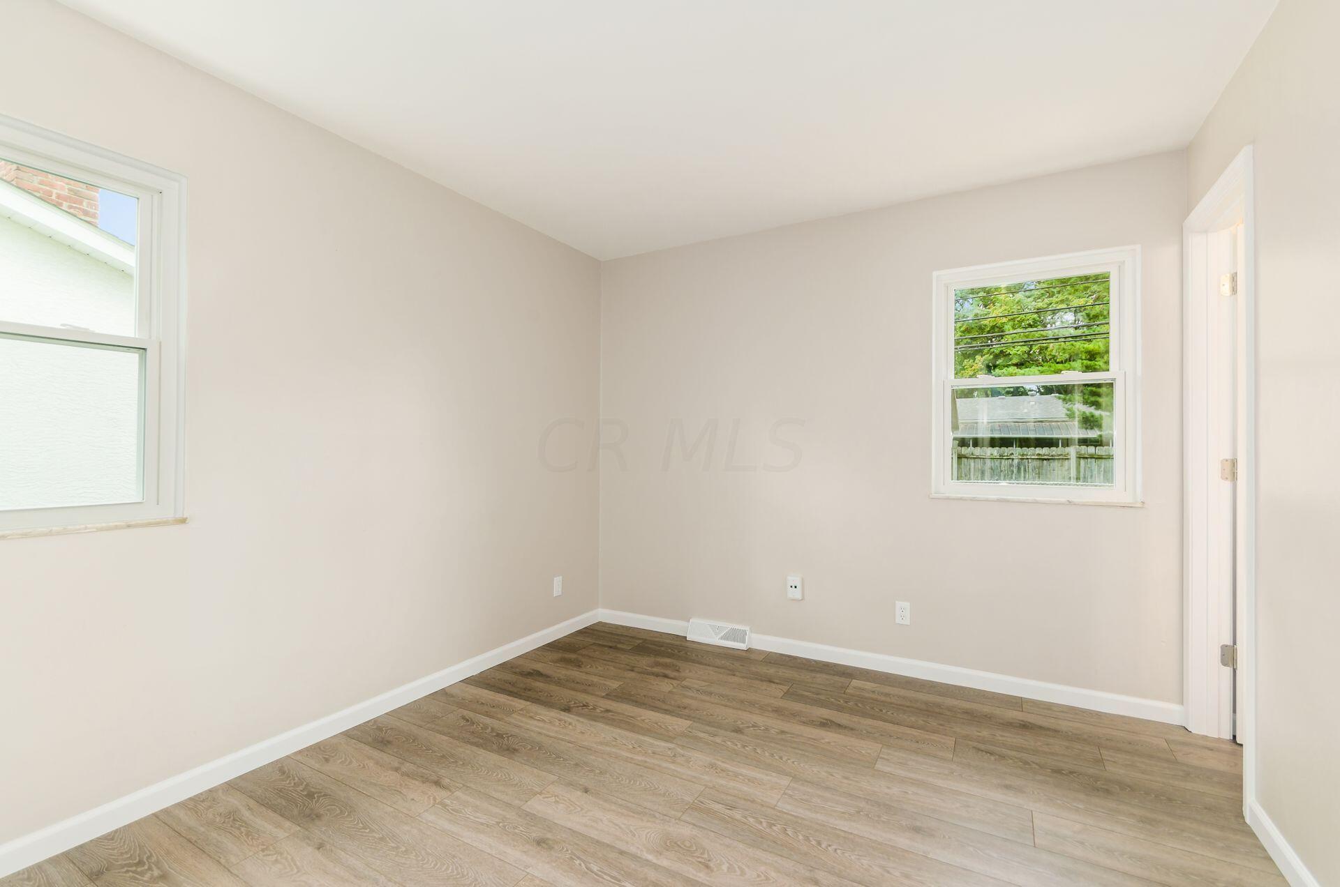 6107 Endicott Road Columbus, OH 43229 - Photo 24 of 36 Gallery Image 24