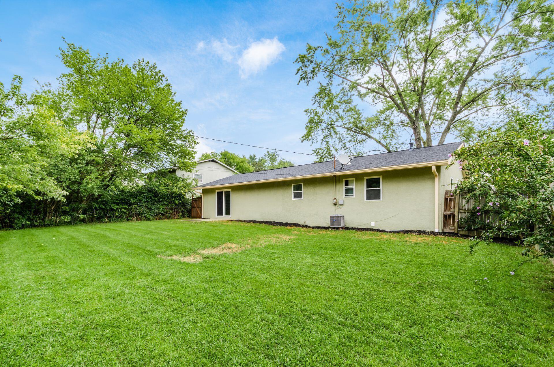 6107 Endicott Road Columbus, OH 43229 - Photo 29 of 36 Gallery Image 29