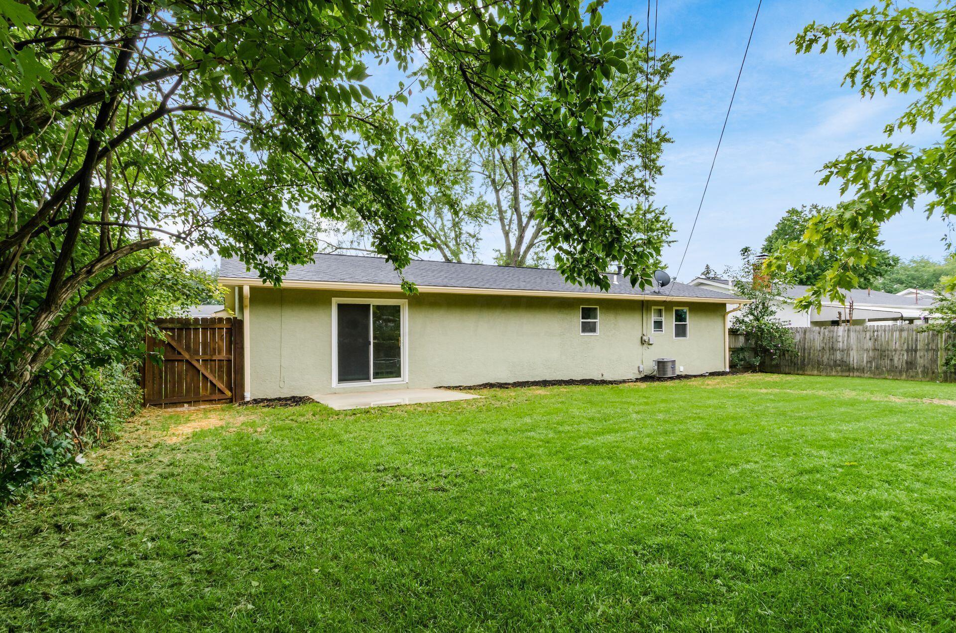 6107 Endicott Road Columbus, OH 43229 - Photo 33 of 36 Gallery Image 33