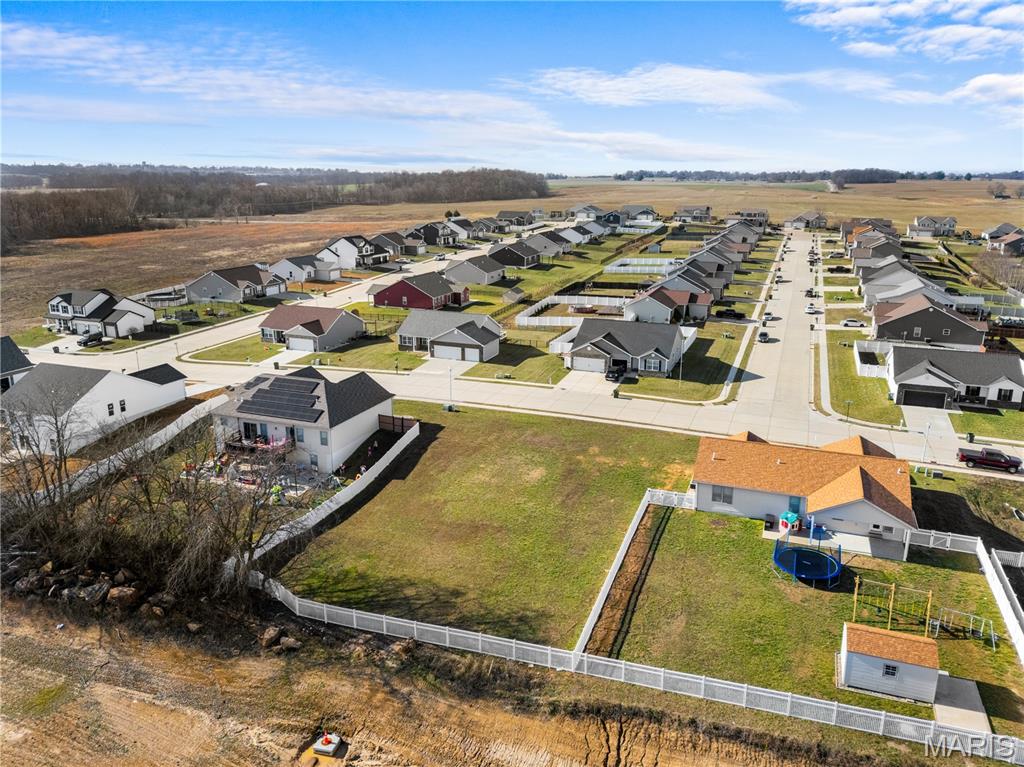 1131 Castle Green Drive Waterloo, IL 62298 - Photo 7 of 9