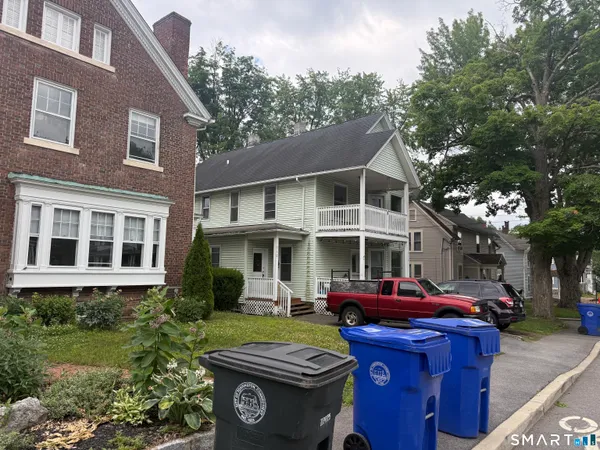 $2,200 | 510 Prospect Street, Unit 2, Torrington, CT 06790