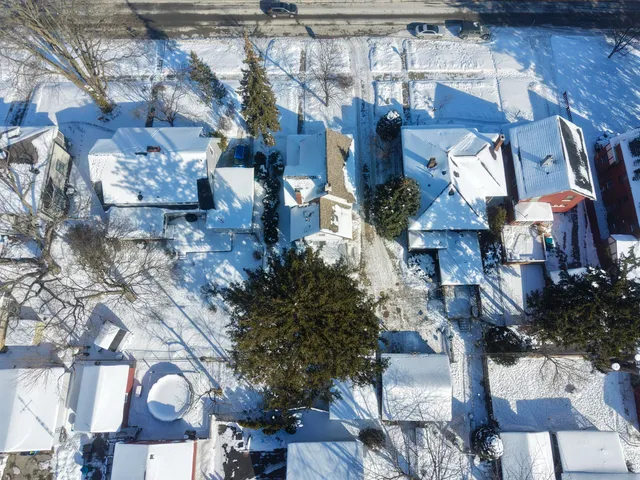 $255,000 | 1714 Indiana Avenue, La Porte, IN 46350