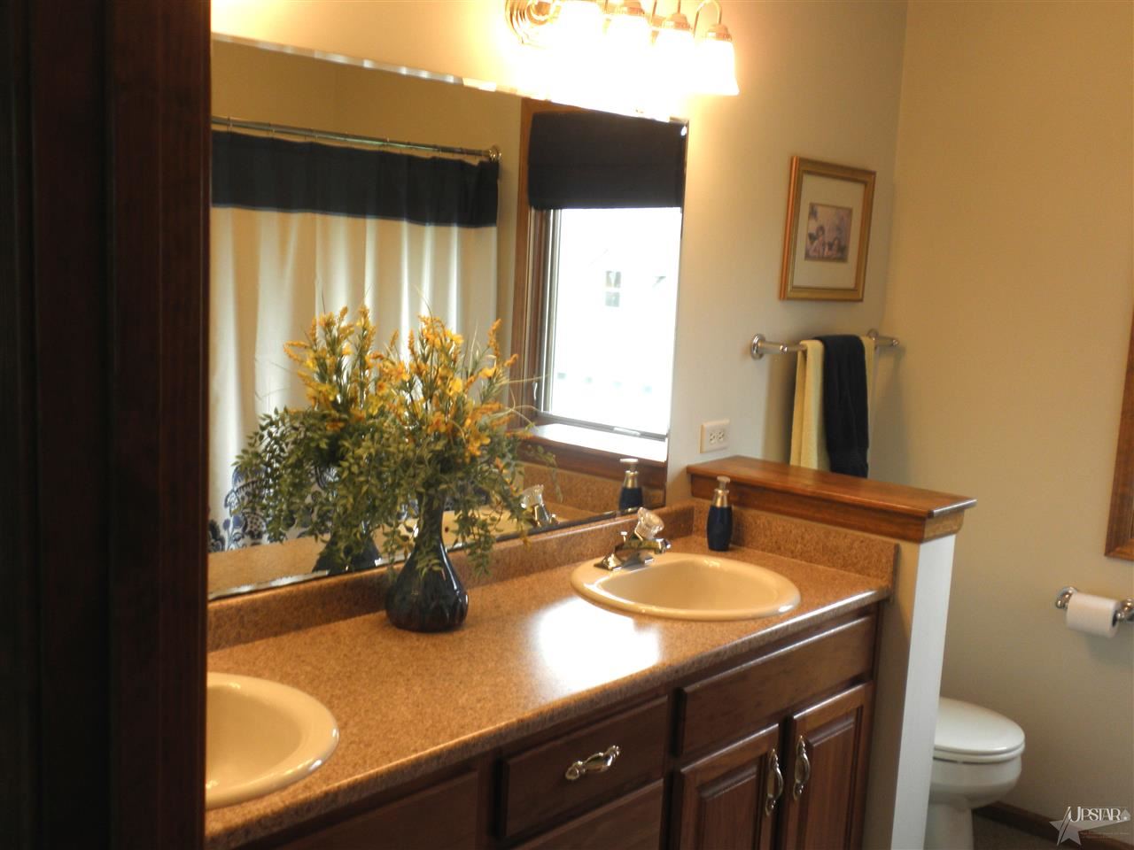 12412 Kress Road Roanoke, IN 46783 - Photo 20 of 28 Gallery Image 20