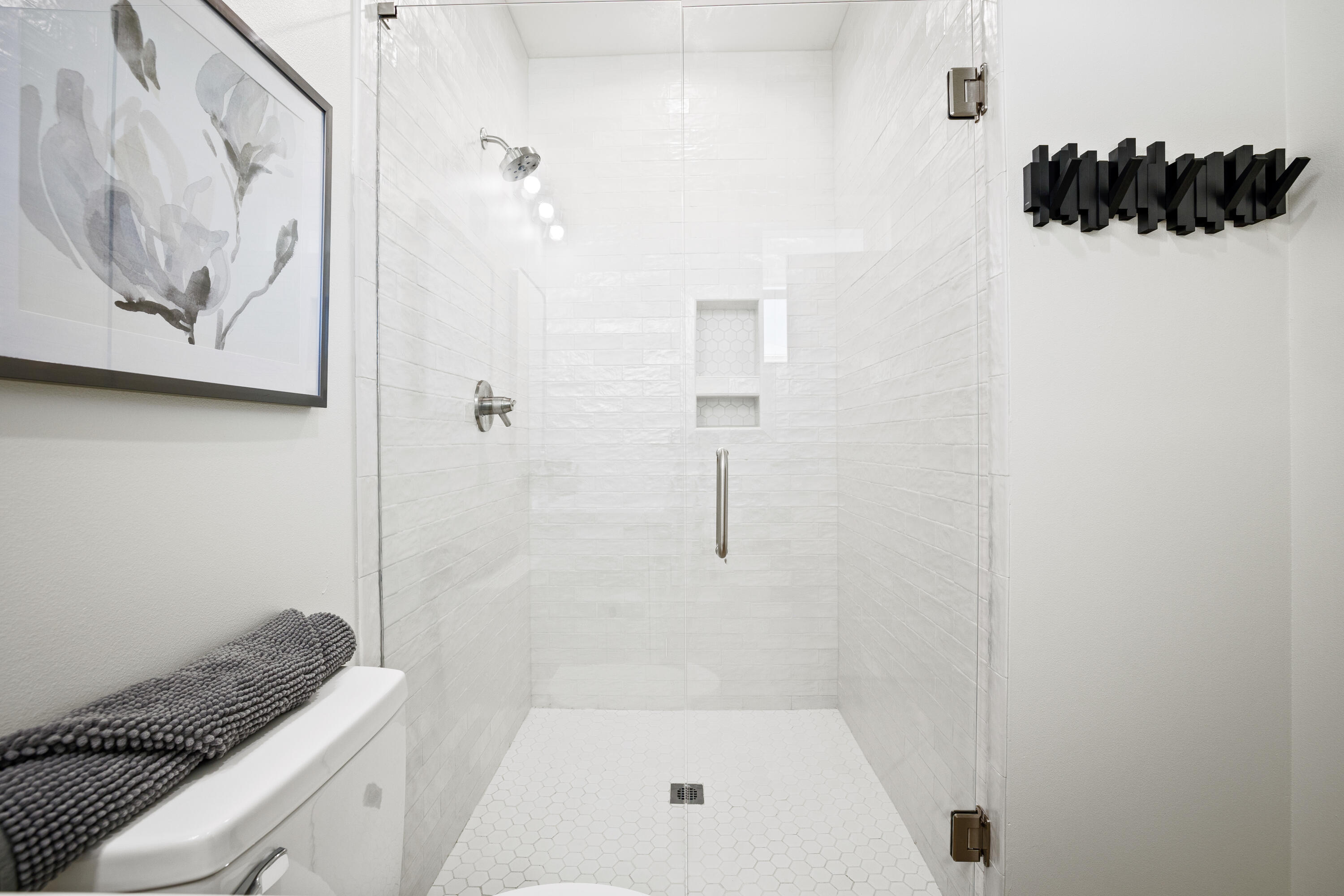 7 Lake Street Miramar Beach, FL 32550 - Photo 17 of 37 a bathroom with a tub and a shower