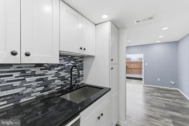 $2,095 | 6433 Lamplighter Ridge, Glen Burnie, MD 21061