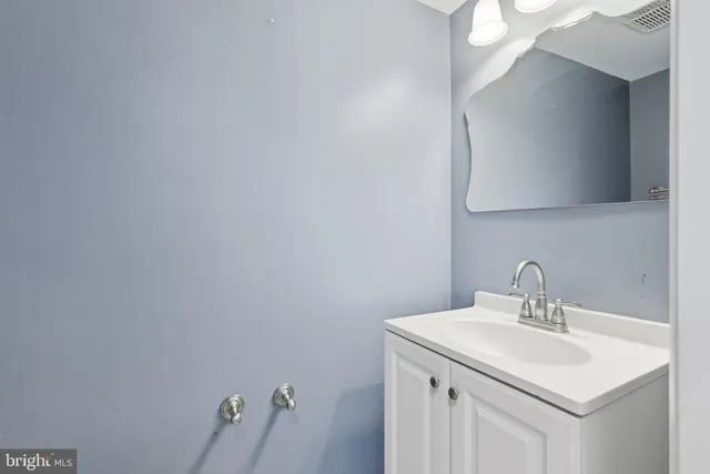 $2,095 | 6433 Lamplighter Ridge, Glen Burnie, MD 21061