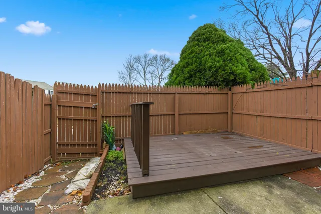 $2,095 | 6433 Lamplighter Ridge, Glen Burnie, MD 21061