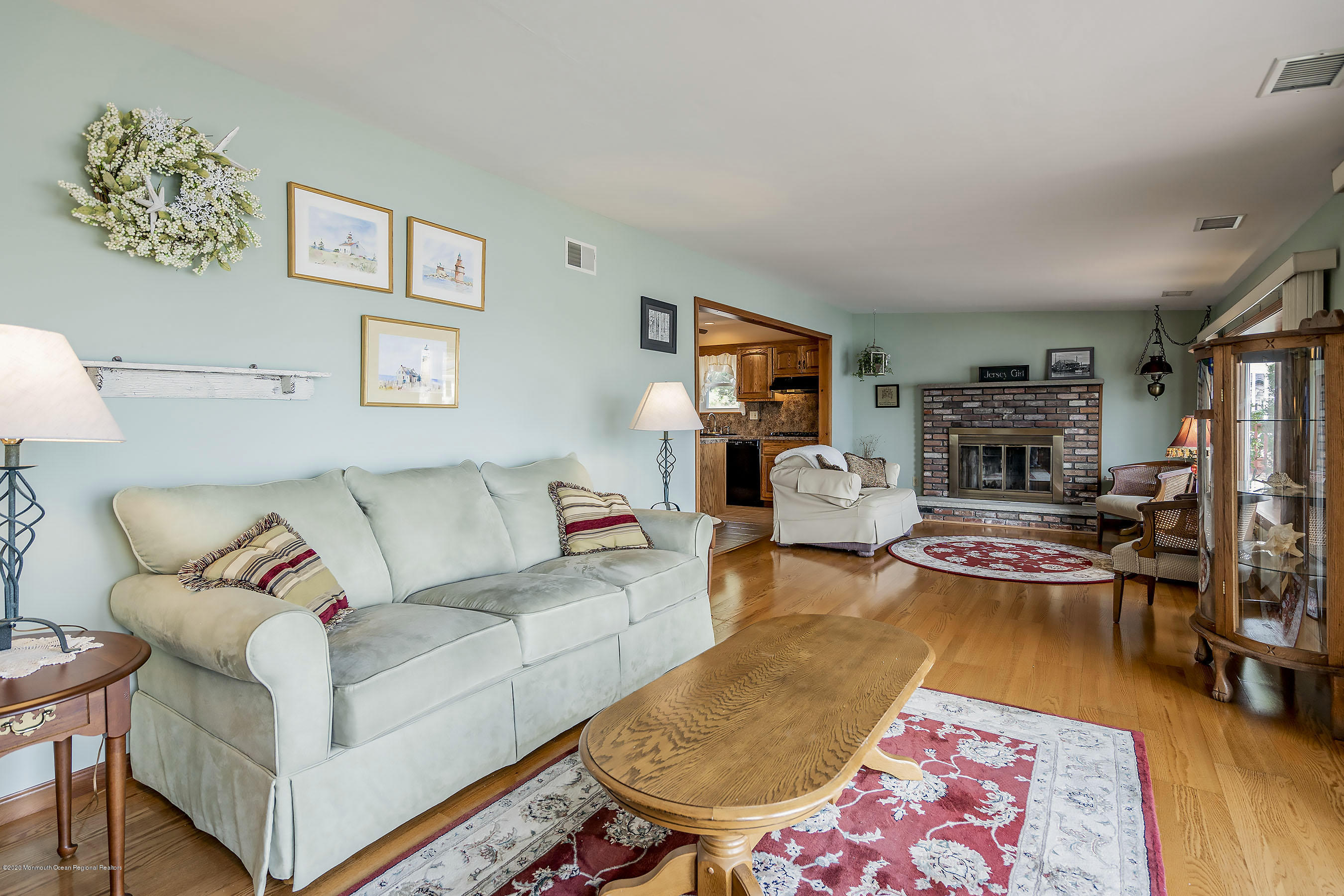 116 Hatteras Road Barnegat, NJ 08005 - Photo 14 of 36 Living 5