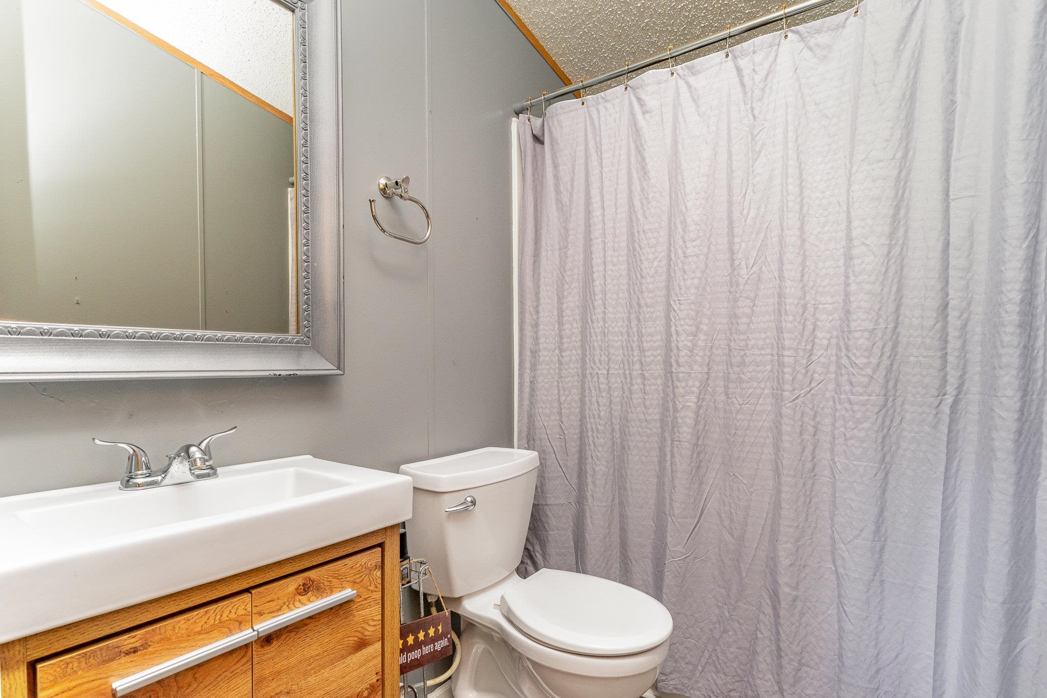 3745 East Millbrook Road Mount Pleasant, MI 48858 - Photo 17 of 26 1923787-f6f761cd-cf3e-41e7-9f1c-73108d8d182b.JPG