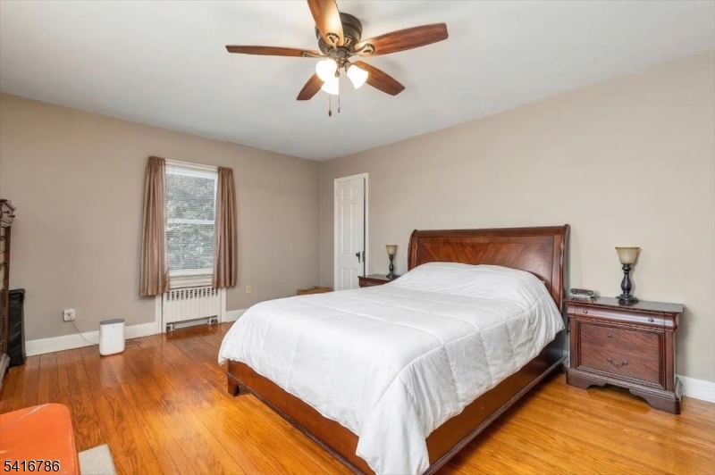 2849 Verona Avenue Linden, NJ 07036 - Photo 15 of 33