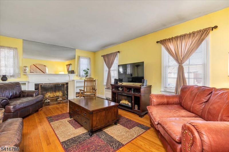 2849 Verona Avenue Linden, NJ 07036 - Photo 3 of 33