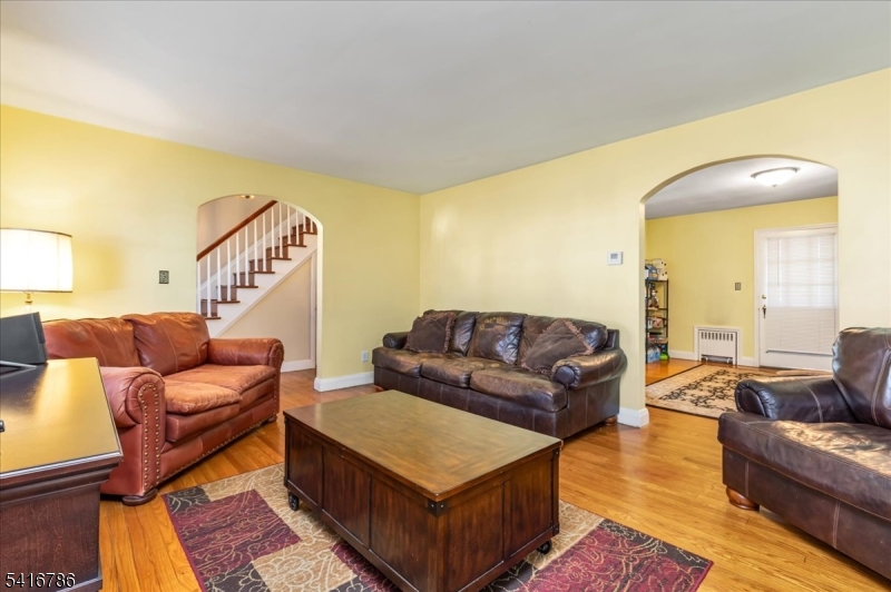 2849 Verona Avenue Linden, NJ 07036 - Photo 6 of 33