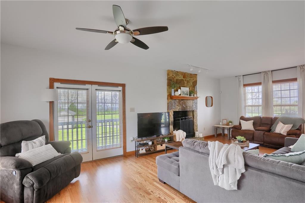 635 Cameron Road New Castle, PA 16101 - Photo 12 of 48