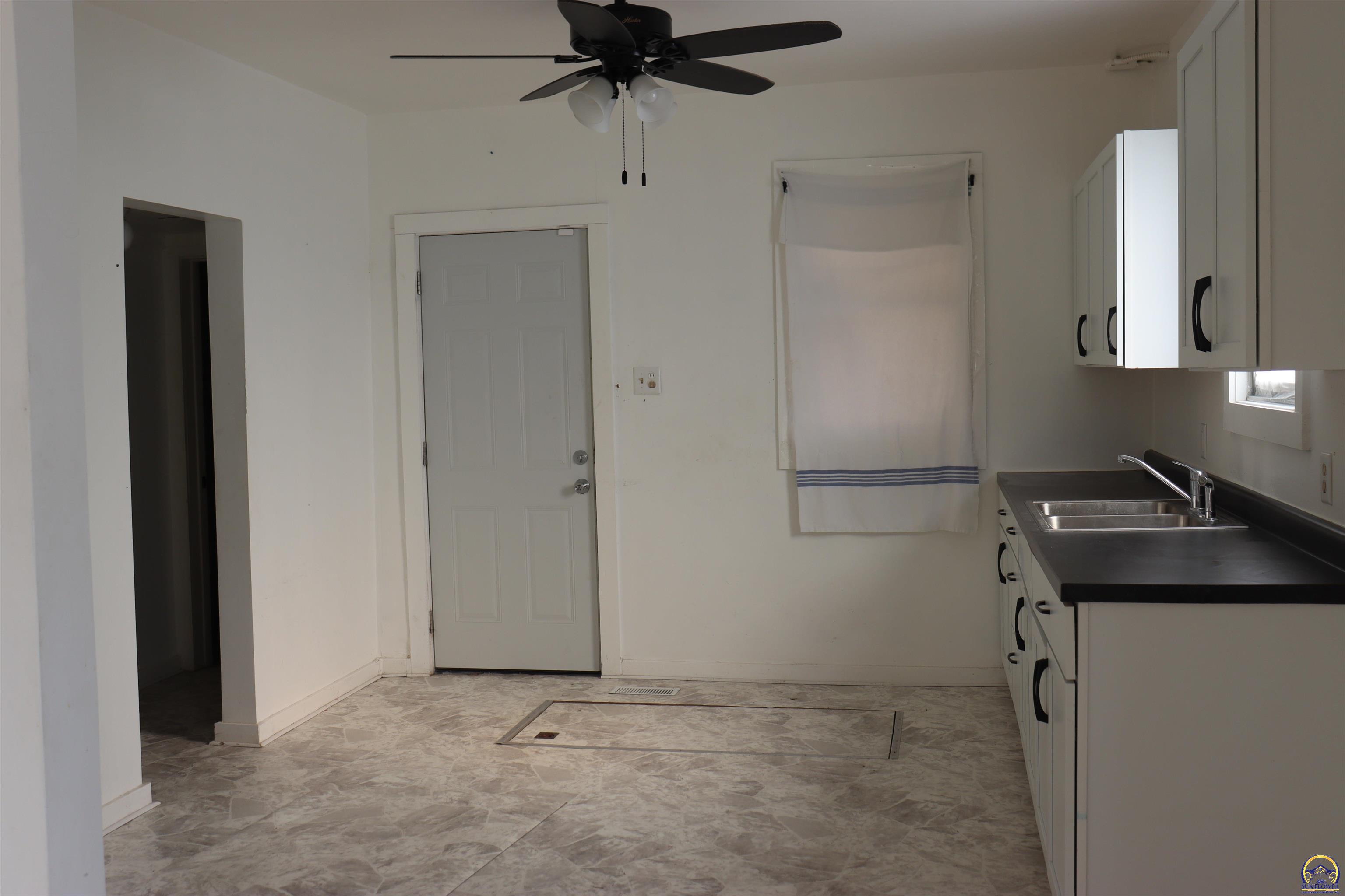 1220 Northwest Fillmore Street Topeka, KS 66608 - Photo 5 of 9