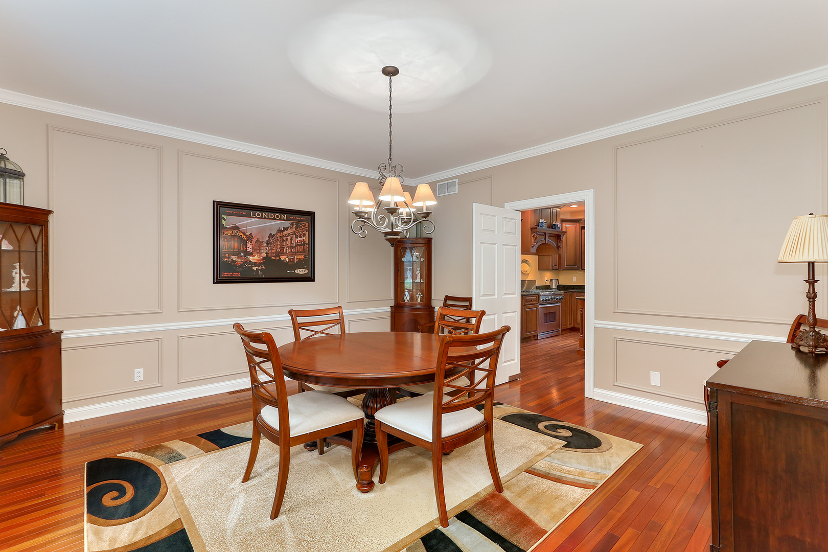 1117 Dunstan Road Geneva, IL 60134 - Photo 8 of 45 Gallery Image 8