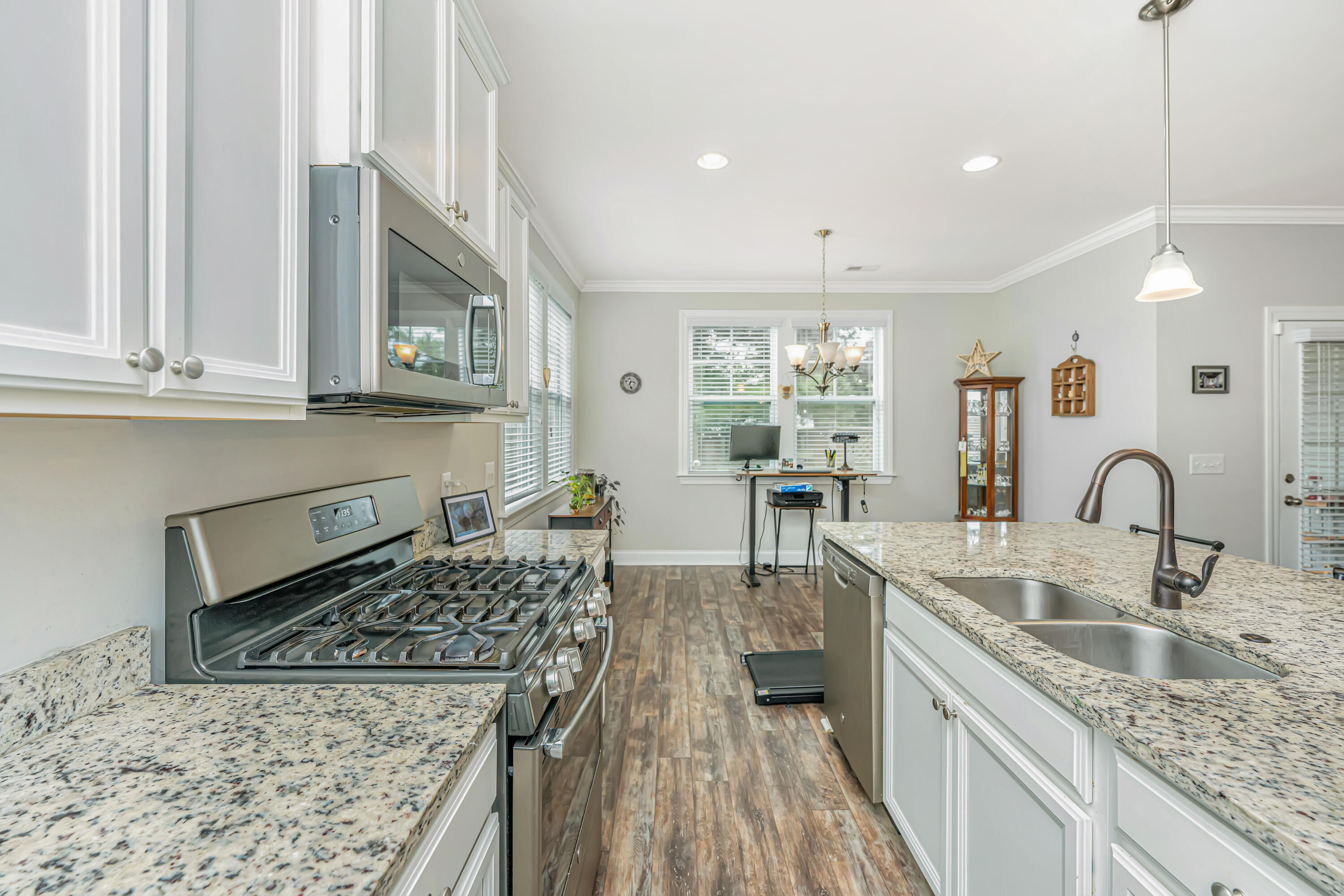 4147 Rigsby Lane Charleston, SC 29414 - Photo 11 of 39 4147RigsbyLn021