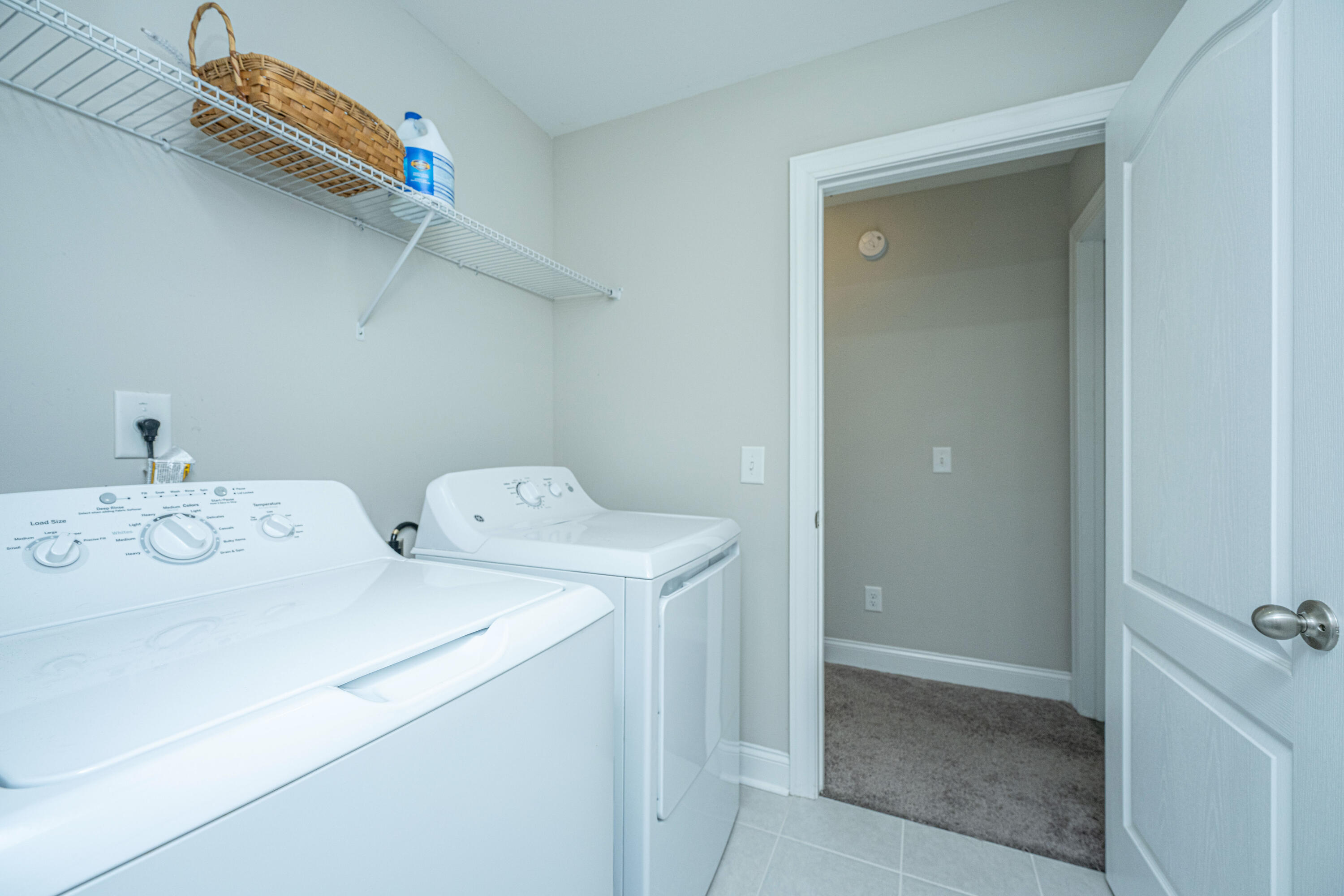 4147 Rigsby Lane Charleston, SC 29414 - Photo 25 of 39 4147RigsbyLn037