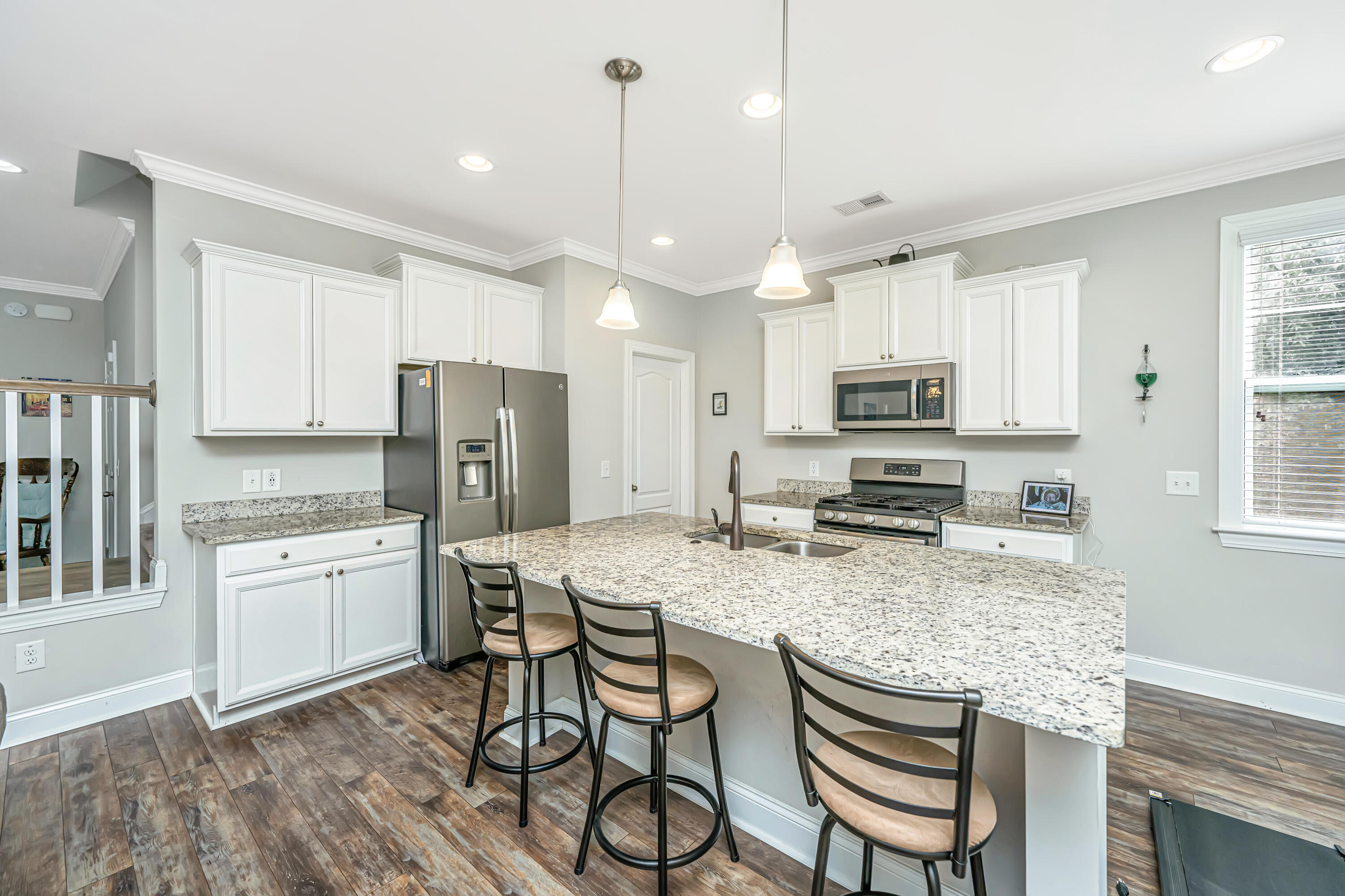 4147 Rigsby Lane Charleston, SC 29414 - Photo 5 of 39 4147RigsbyLn015