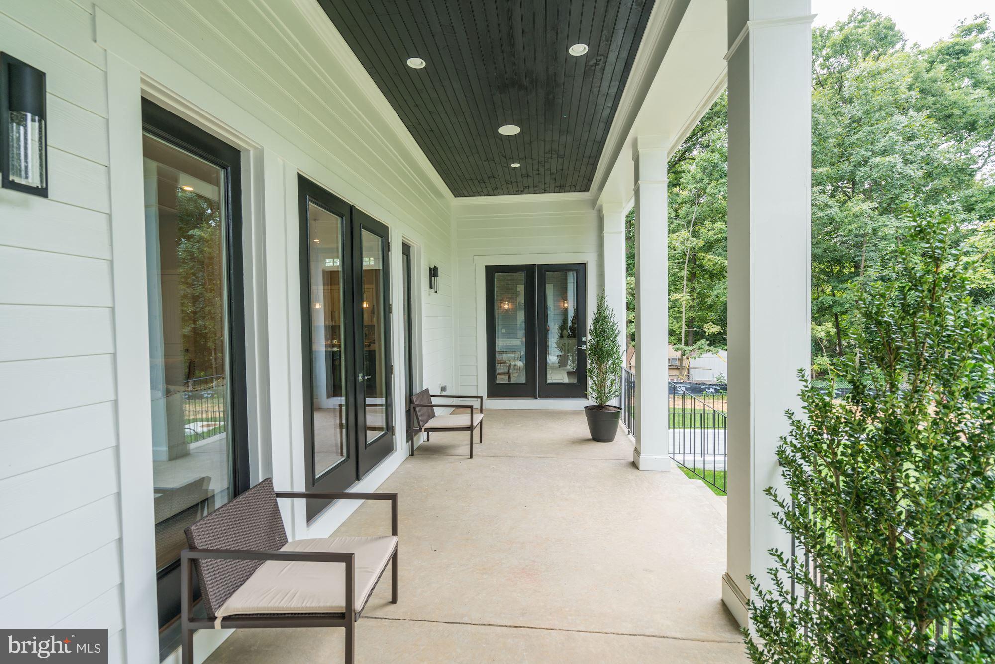 6166 Cobbs Road Alexandria, VA 22310 - Photo 28 of 30 10x28Covered Rear Porch